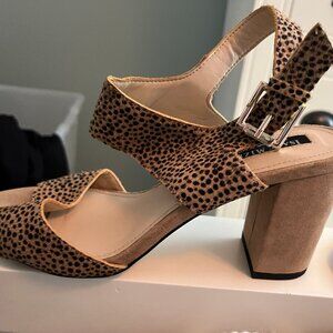 Isaac Mizrahi "Alison" Shoes, Size 8